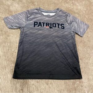 New England Patriots NFL Apparel T-Shirt | Little Kids Large (Size 7)